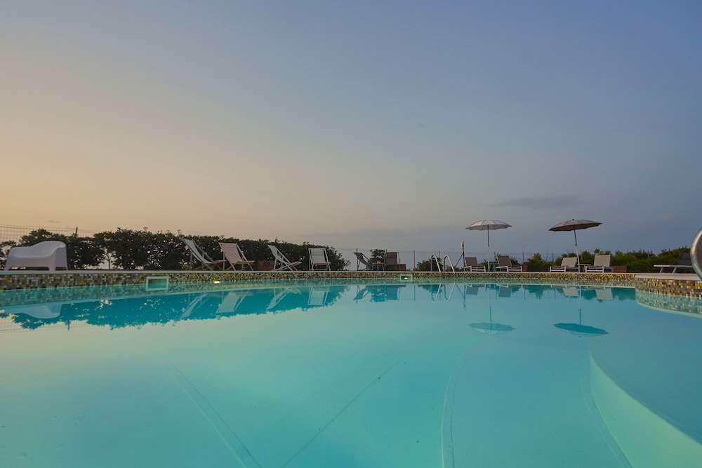Riva Sea Apartments