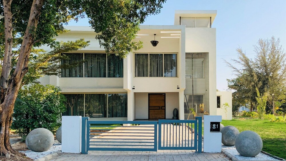 Kings Villa