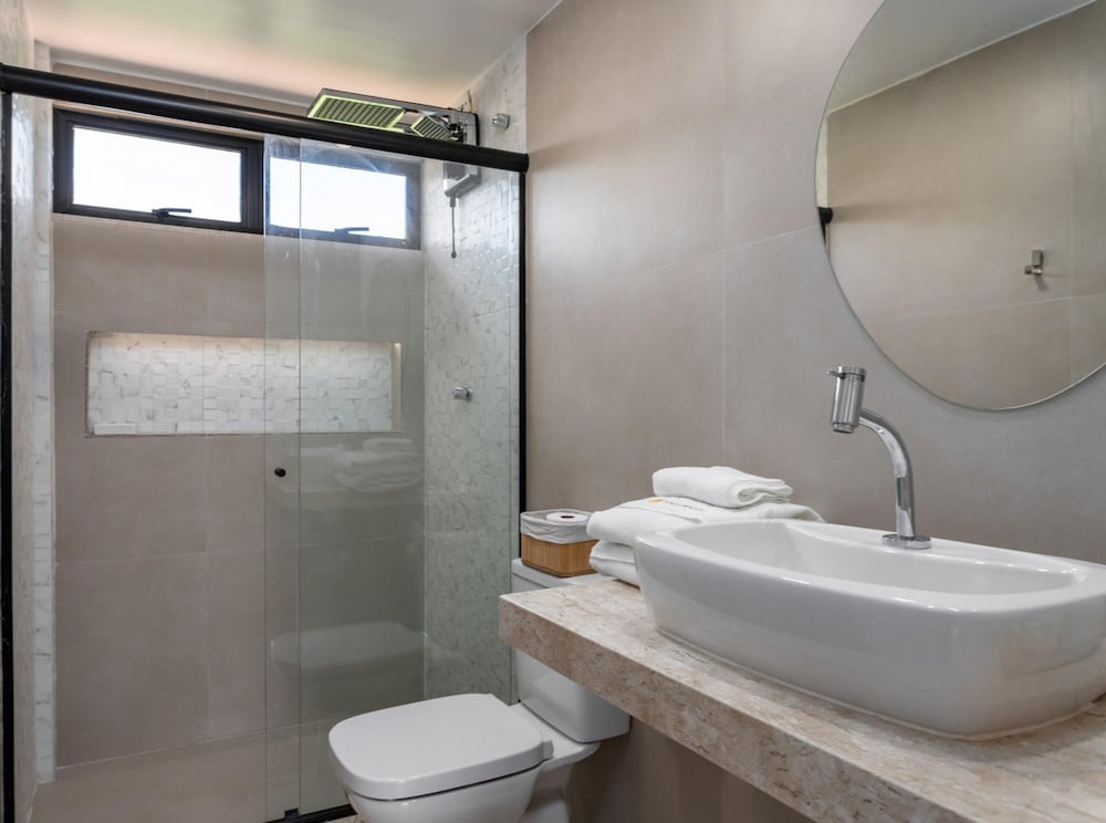 2 km From Praia da Alvorada Near Barra Shopping Am203 view 3