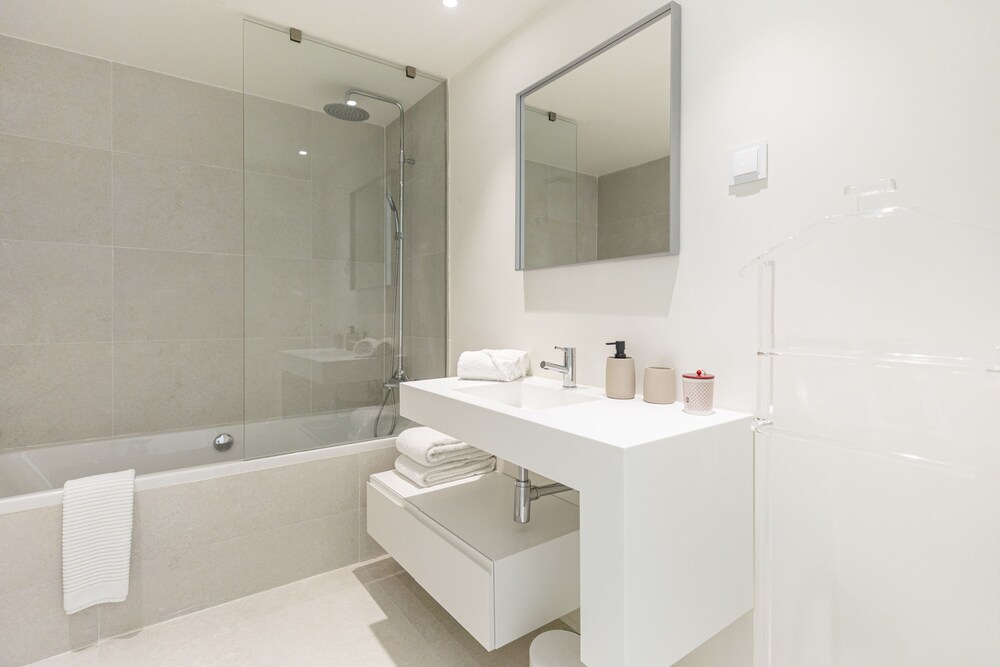 Troia Design Villa by Cadenzalux