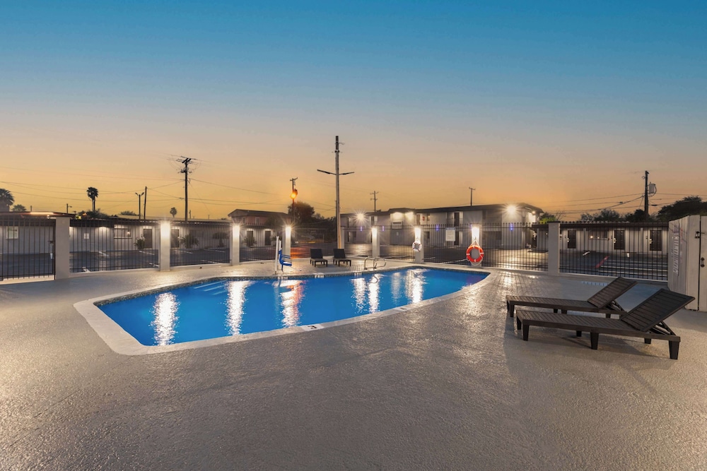 GuestHouse Extended Stay Laredo