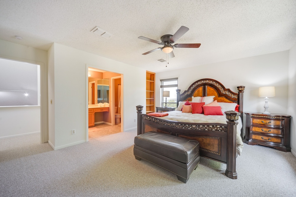 Dog-friendly Texas Retreat w/ Fireplace Grill! - Property Image 29