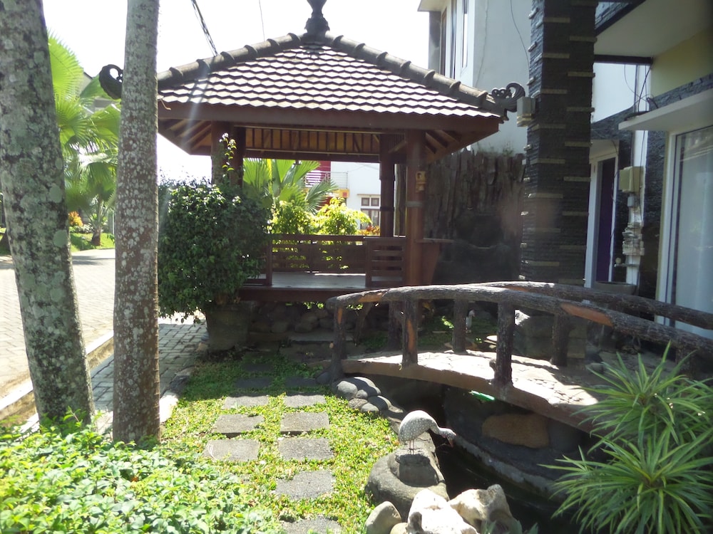 Villa Semeru 2 view 5