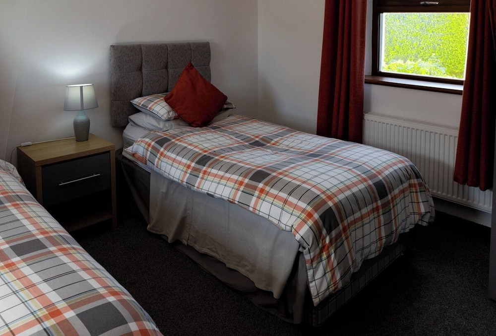 Makem's Self Catering Cottage view 4