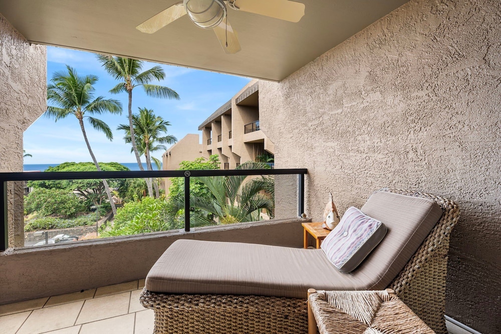 Walk to Kona Town - Ocean View - Vrkcv