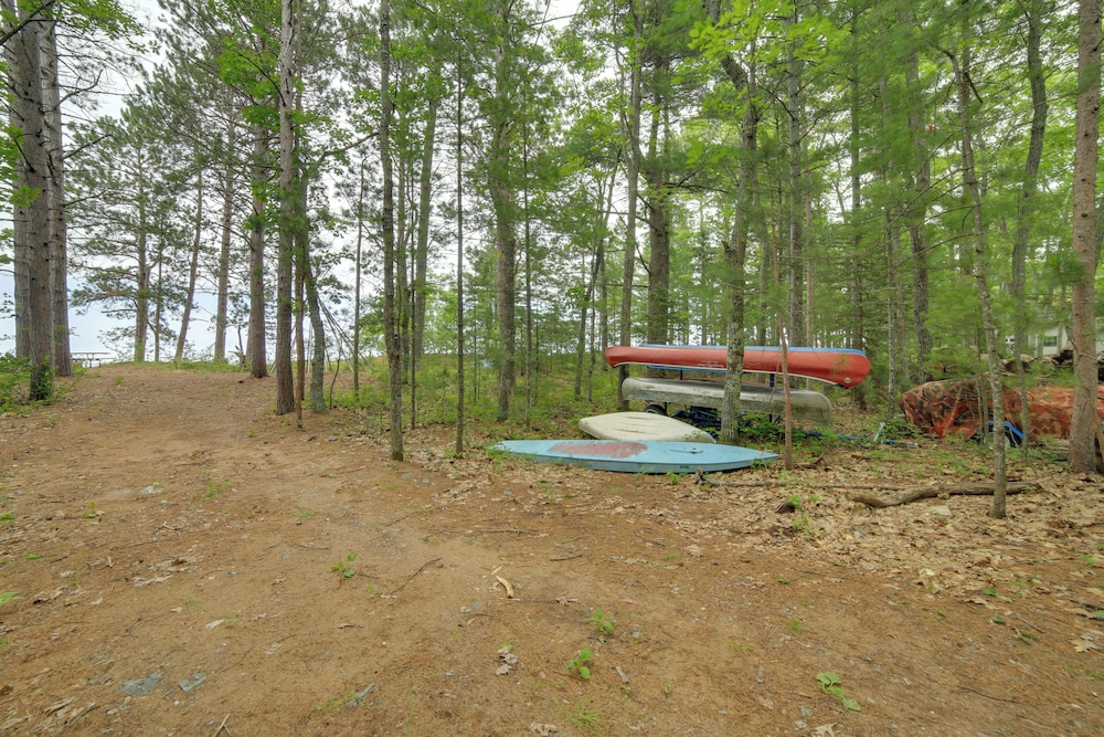 Private Sandy Beach: Lake Superior Group Retreat