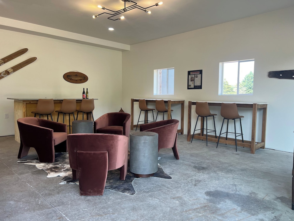 Finger Lakes Treehouse & Spa view 4