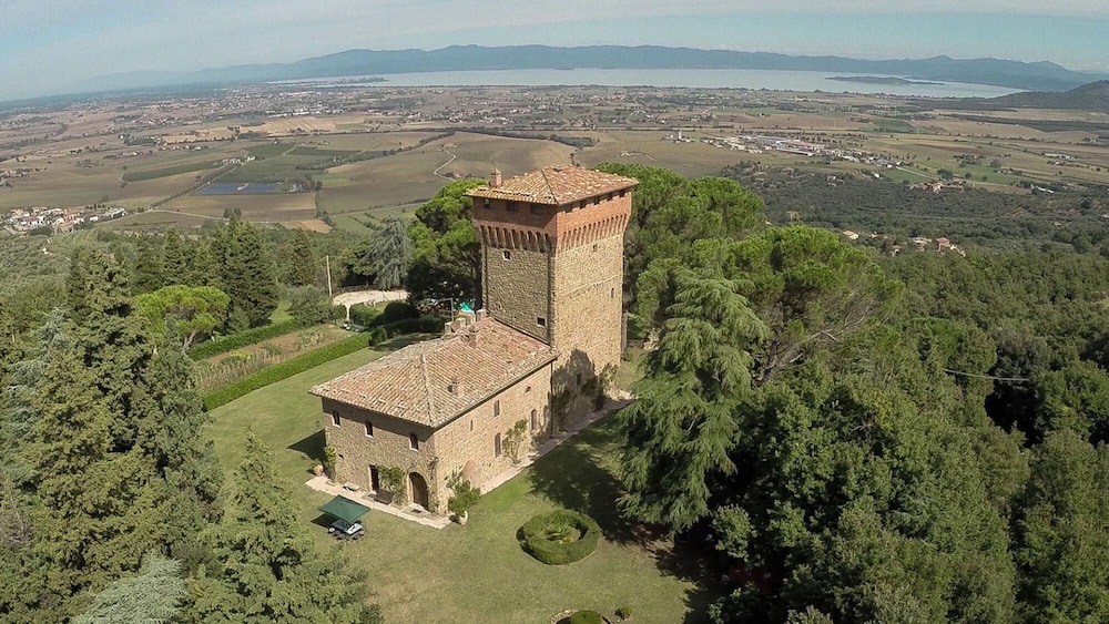 Pg-g212-dtor0at - Torre di Paciano 10 2 view 2