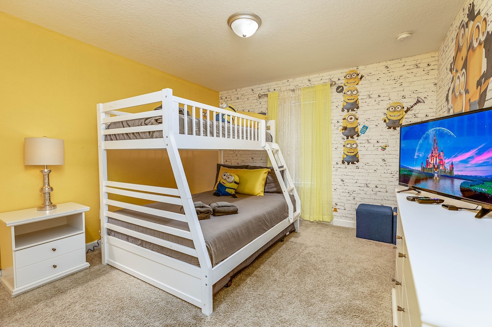 Tvpm-4885rc/sl 4 Bedroom Townhouse by RedAwning view 5