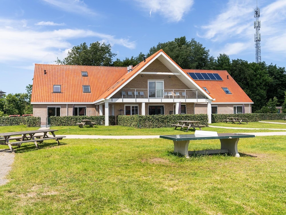 Group Apartment on Ameland by De Vleijen