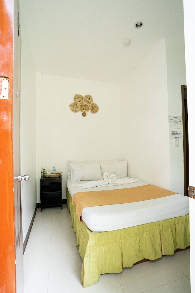 AltaVista Beach Resort Samal powered by Cocotel