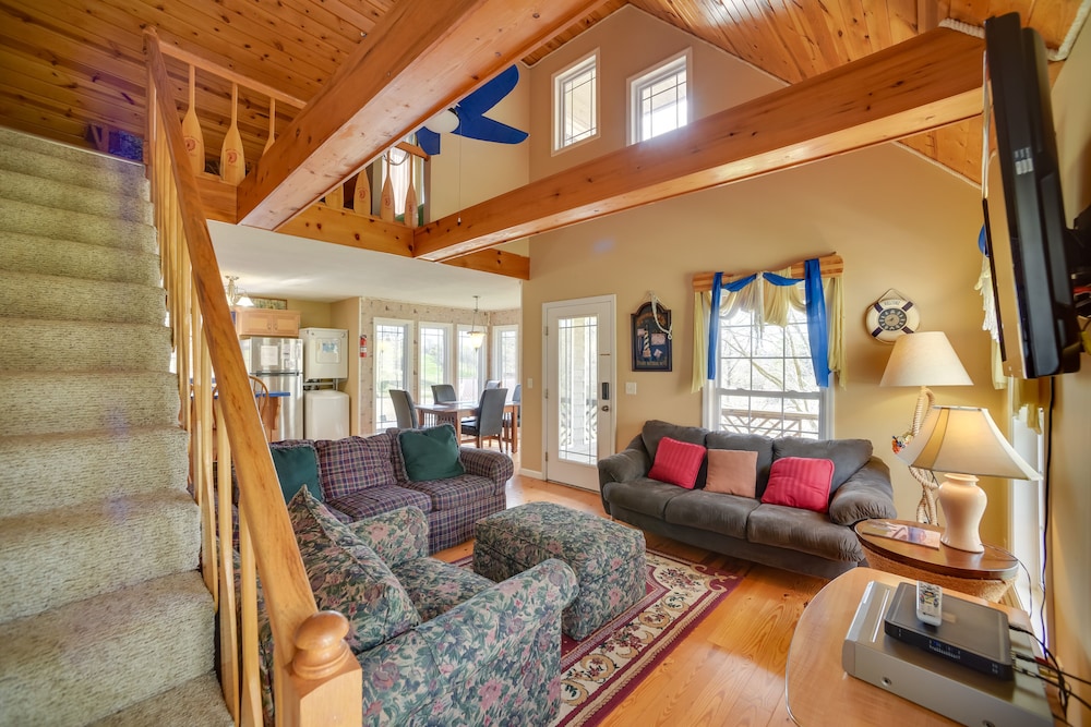 Peaceful Guntersville Cabin: Fire Pit, Near Lake! - Property Image 27