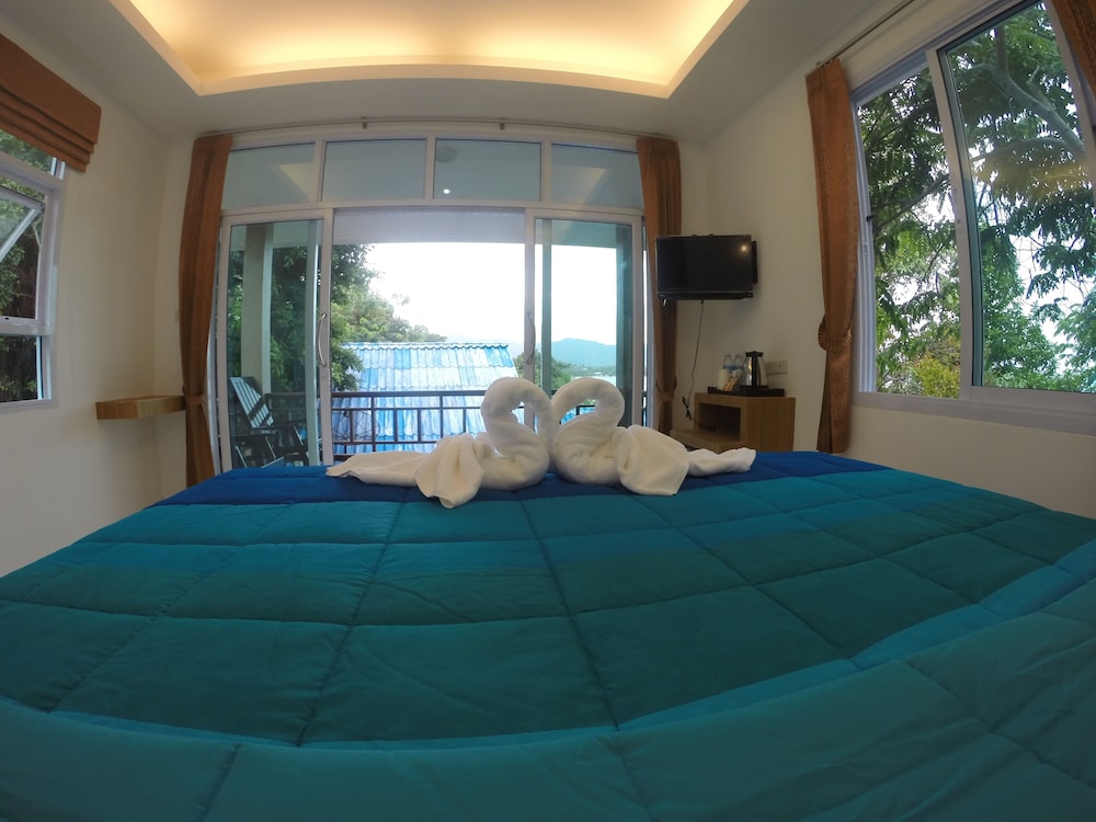 Moon Beach Resort