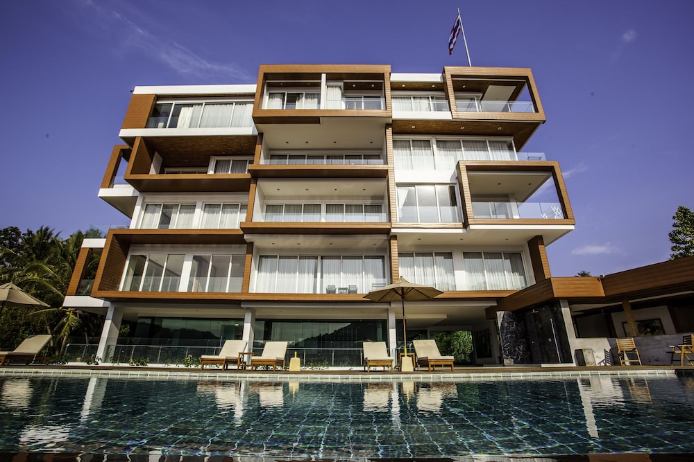 Q Kata Residence