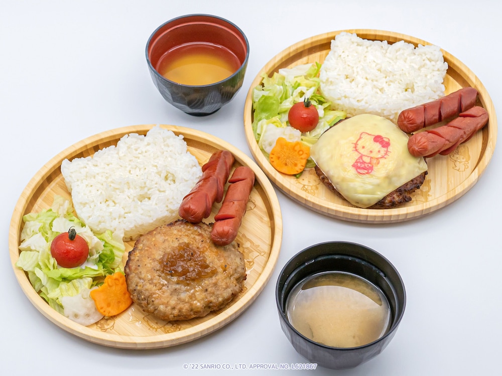 HOTEL OKINAWA WITH SANRIO CHARACTERS 73