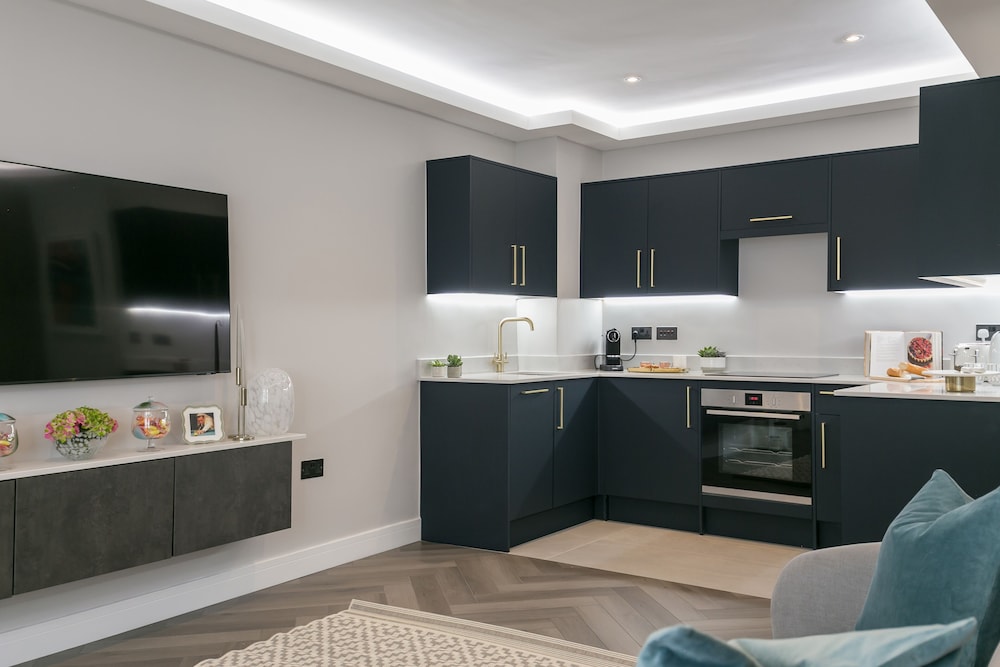 Urban Chic - Nevern