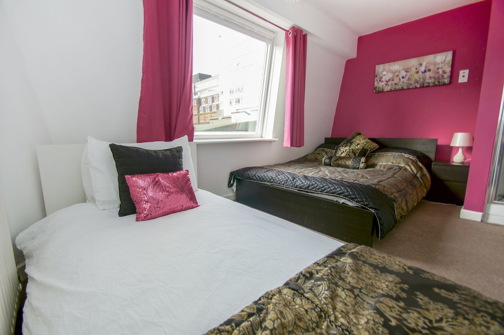 Brighton Townhouse Central by Brighton Holiday Lets view 2