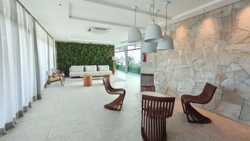 Beach Class Summer Residence