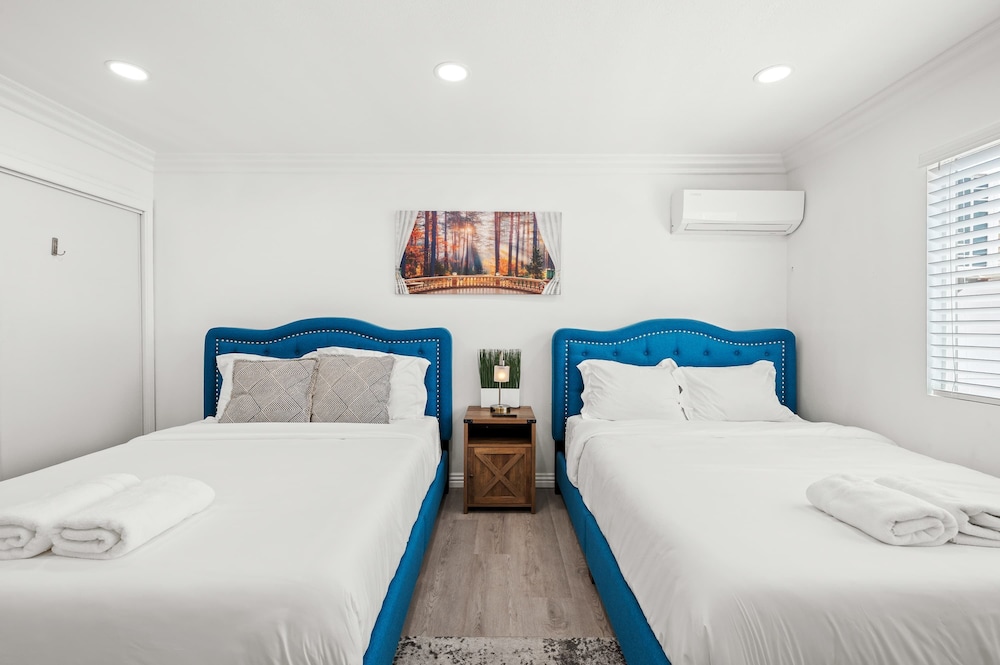 Spacious Bright Home Fully Equipped