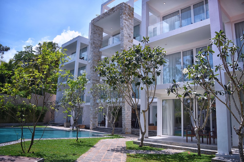 Hotel Triple O Six - Image 1