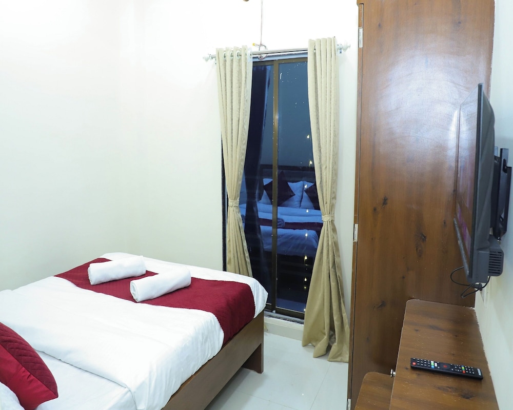 Hotel Devanshri Rooms & Restaurant
