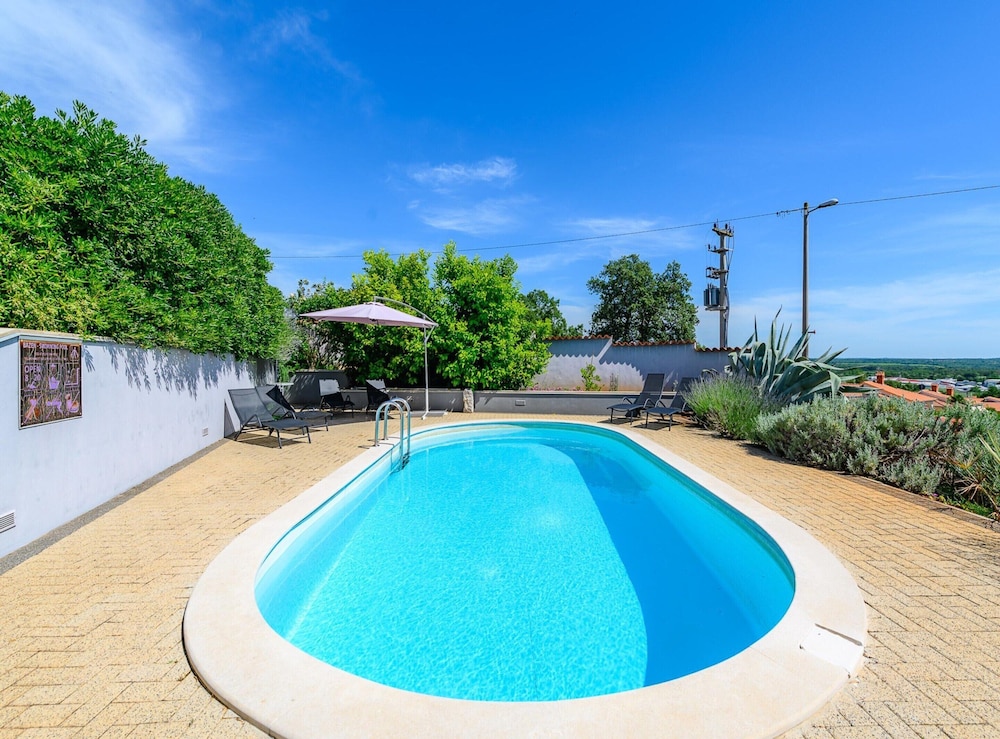 Villa Elisa With View