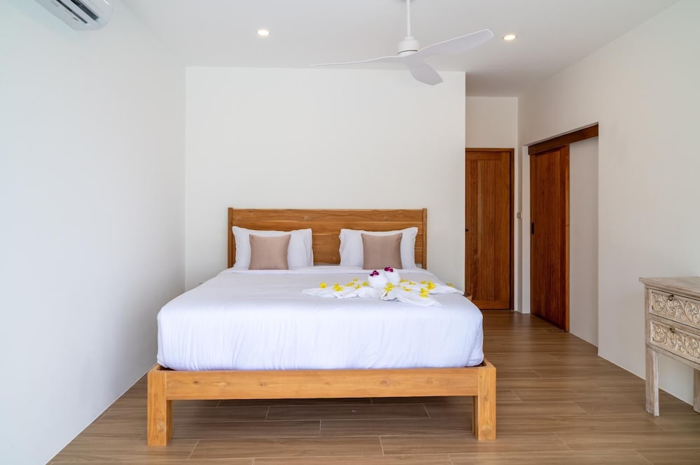 Brand New 3 bed Sea View Villa - KBR31