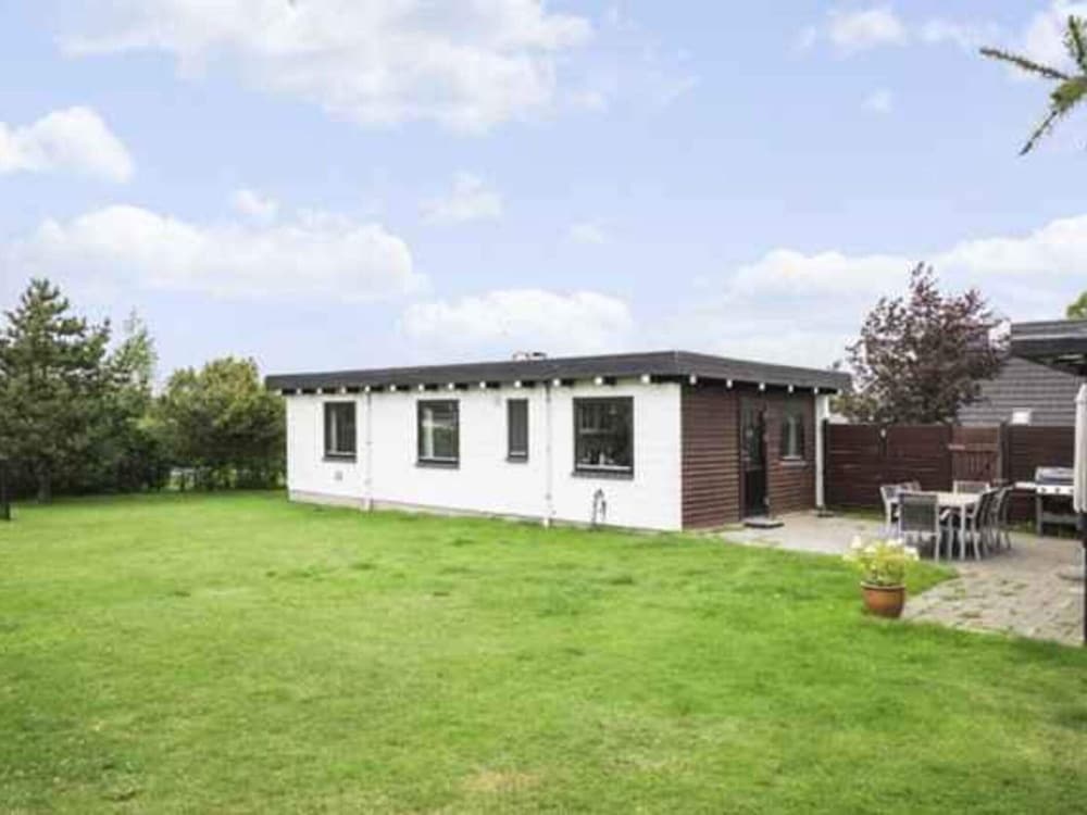 5 Star Holiday Home in Bogense
