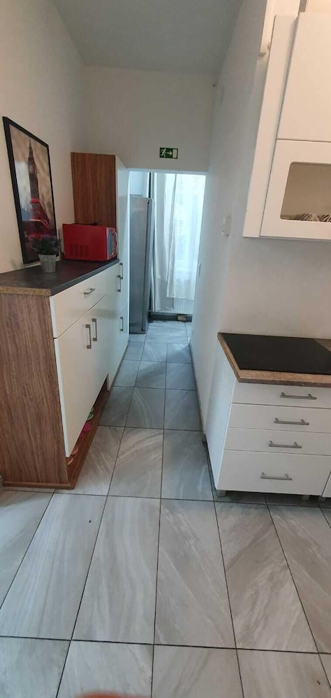 Spacious 5BR Apt 6 to Min Enkplatz