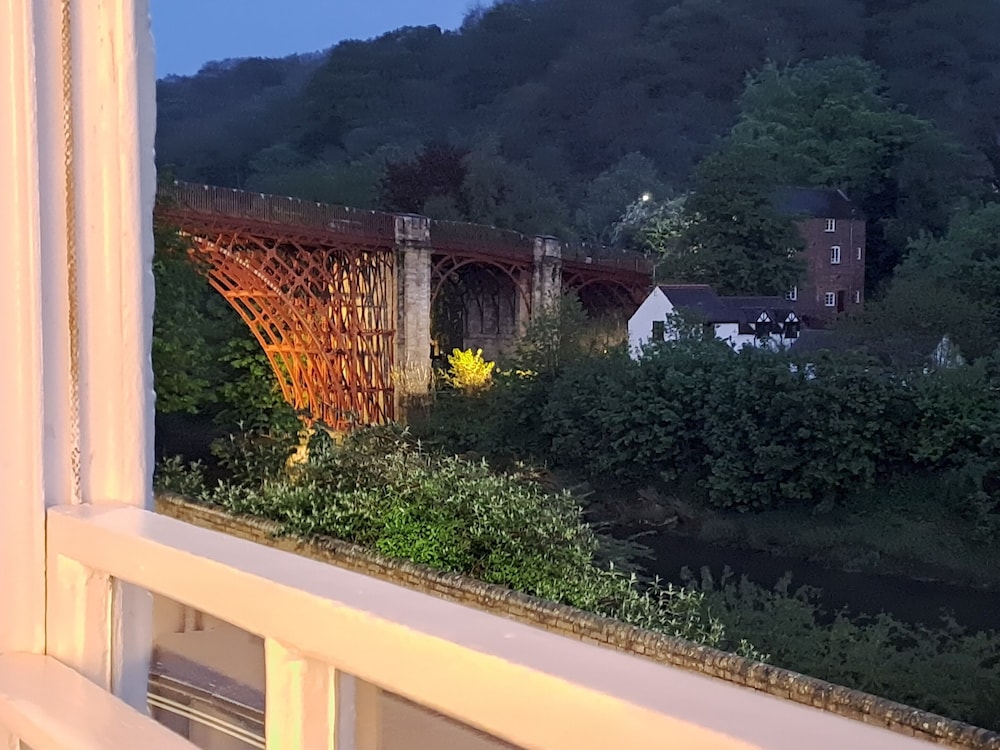 Ironbridge View Townhouse