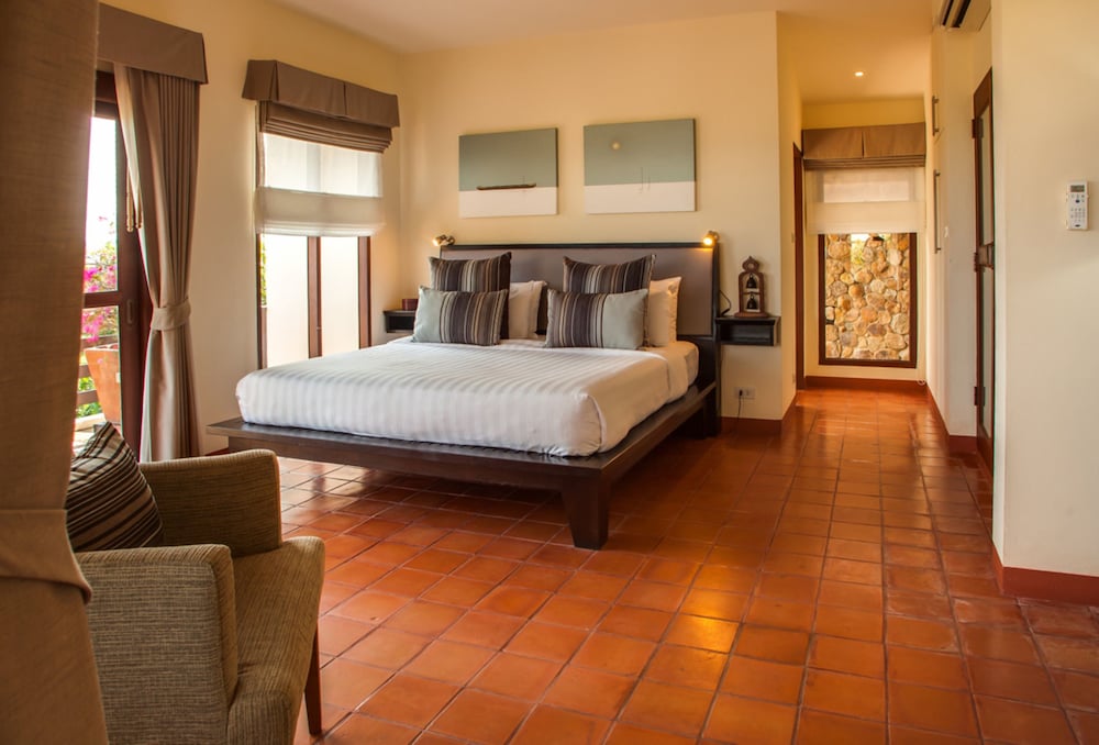 Alpha Villa