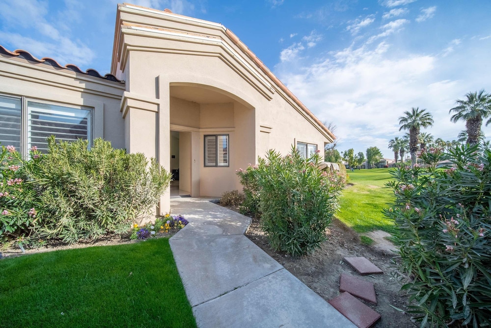 Luxury PGA West 3BR 2BA Condo