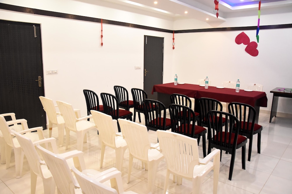 Hotel Rajshree