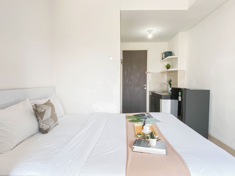 Basic Studio Apartment Near Cisauk Station At Serpong Garden