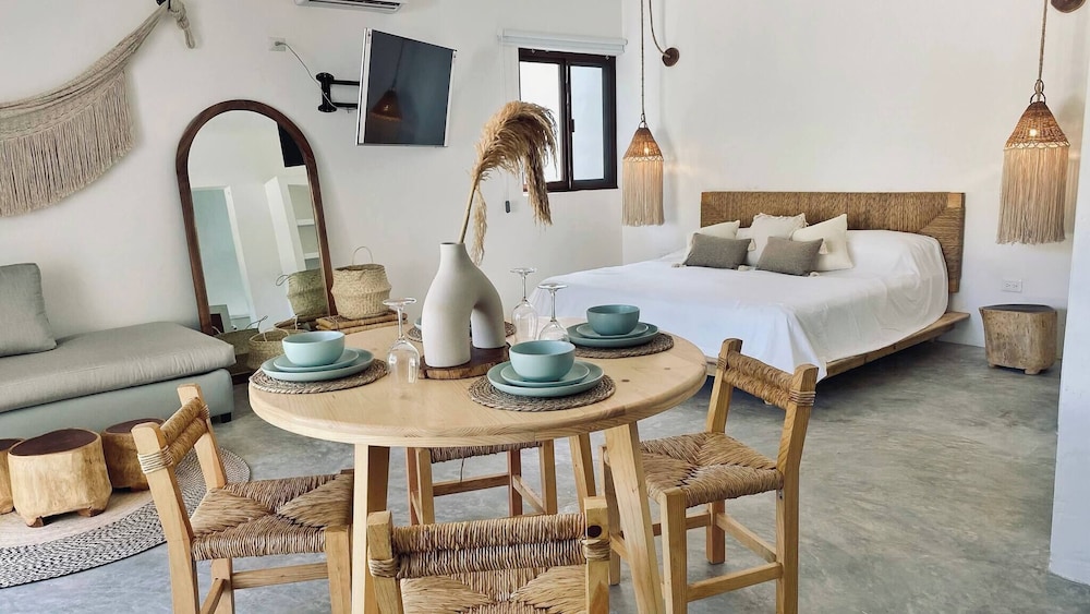 Cozy Studio In La Veleta view 5