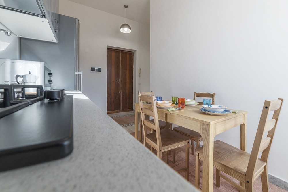 Colosseo & Colle Oppio Cozy Apartment
