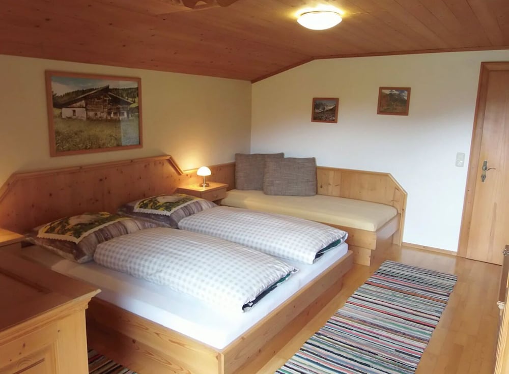 Elsbichlhof Resch view 2