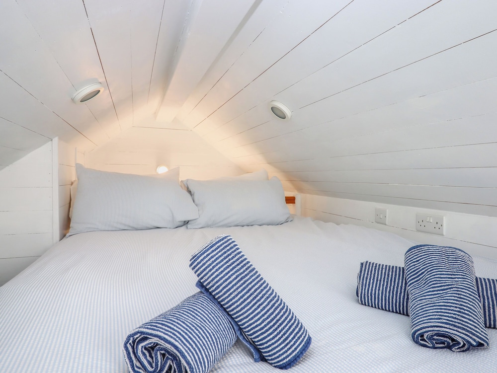 Beach Hut 5