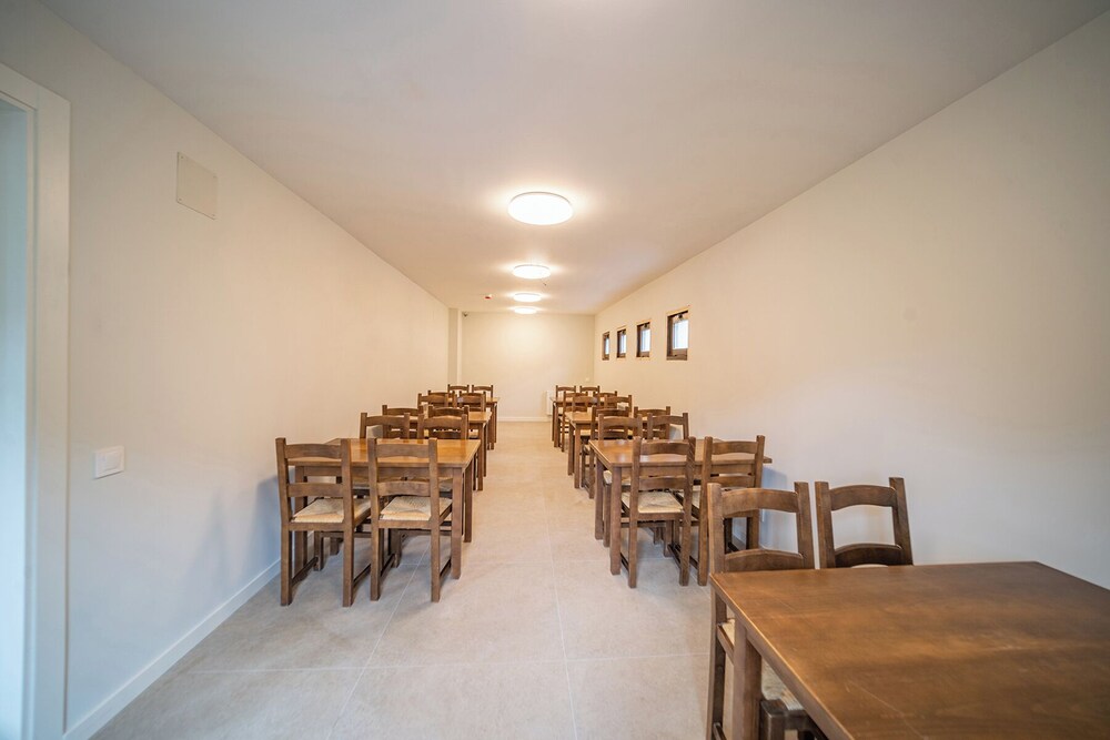 Aran Hostel