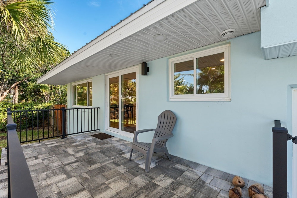 502 Colony Street