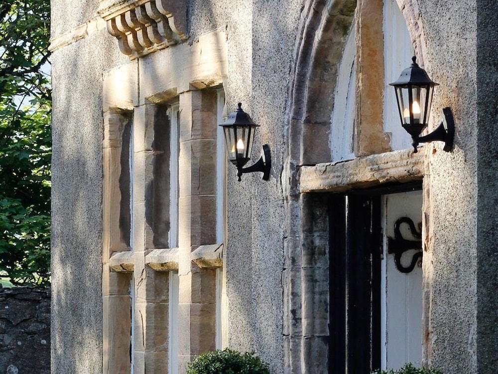 Graemeshall House