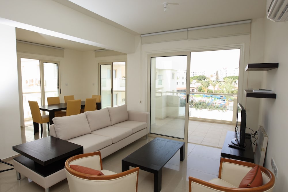 Athena Beach Villa