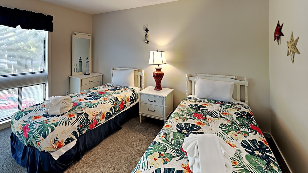 Arcadian Dunes 18-272 2 Bedroom Condo