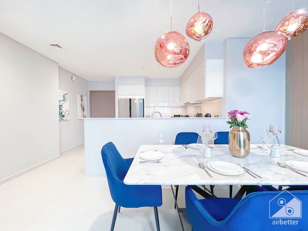 Spacious 3.5 Bedroom Apartment in Burj Royale