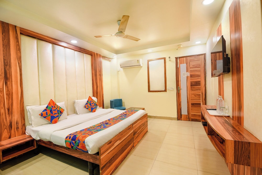 Fabhotel Atithi