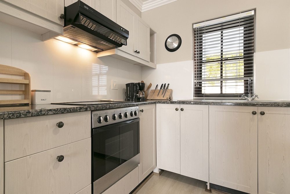 Winelands Golf Lodges at De Zalze