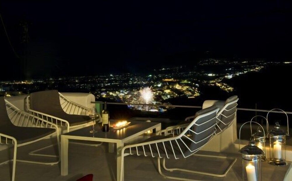 Avista Suites