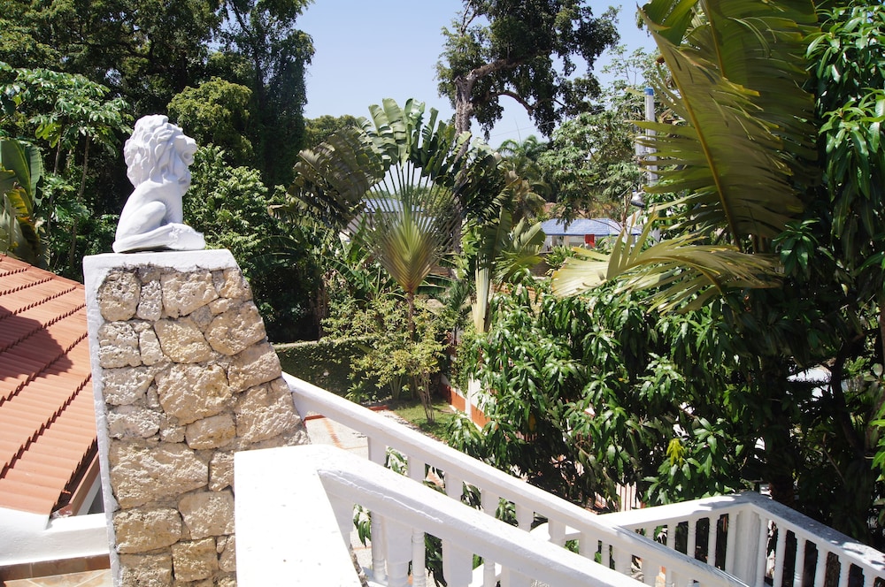 Casa Estrella Mirabal
