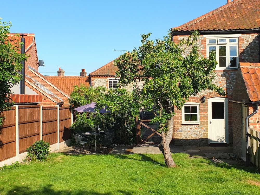 Beaconsfield Cottage