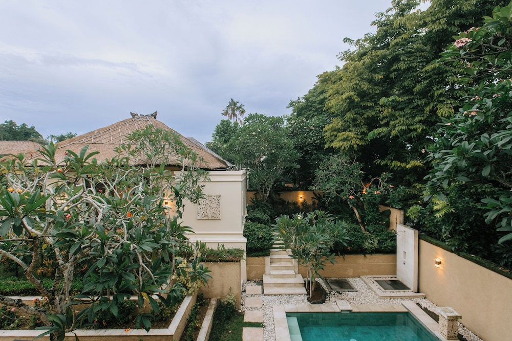 Villa Anggrek Jimbaran